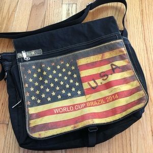 COPY - Insiders1 Brooklyn American Flag Messenger…